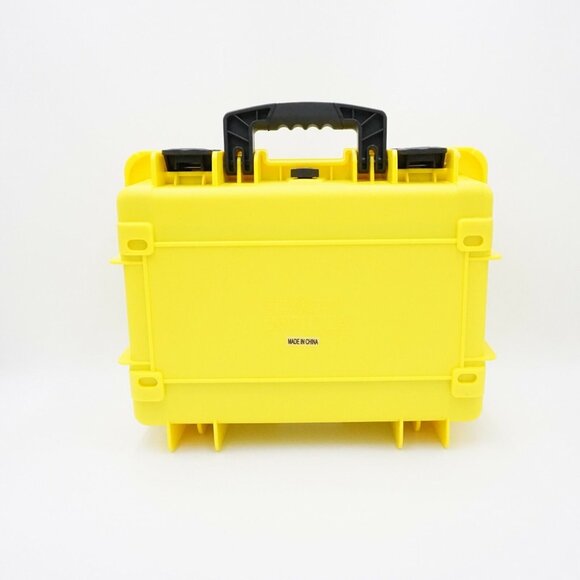 INVICTA YELLOW PATCH DIVER WATCH CASE WITH BLUETOOTH SPEAKER AND FLASHLIGHT - Picture 4 of 5